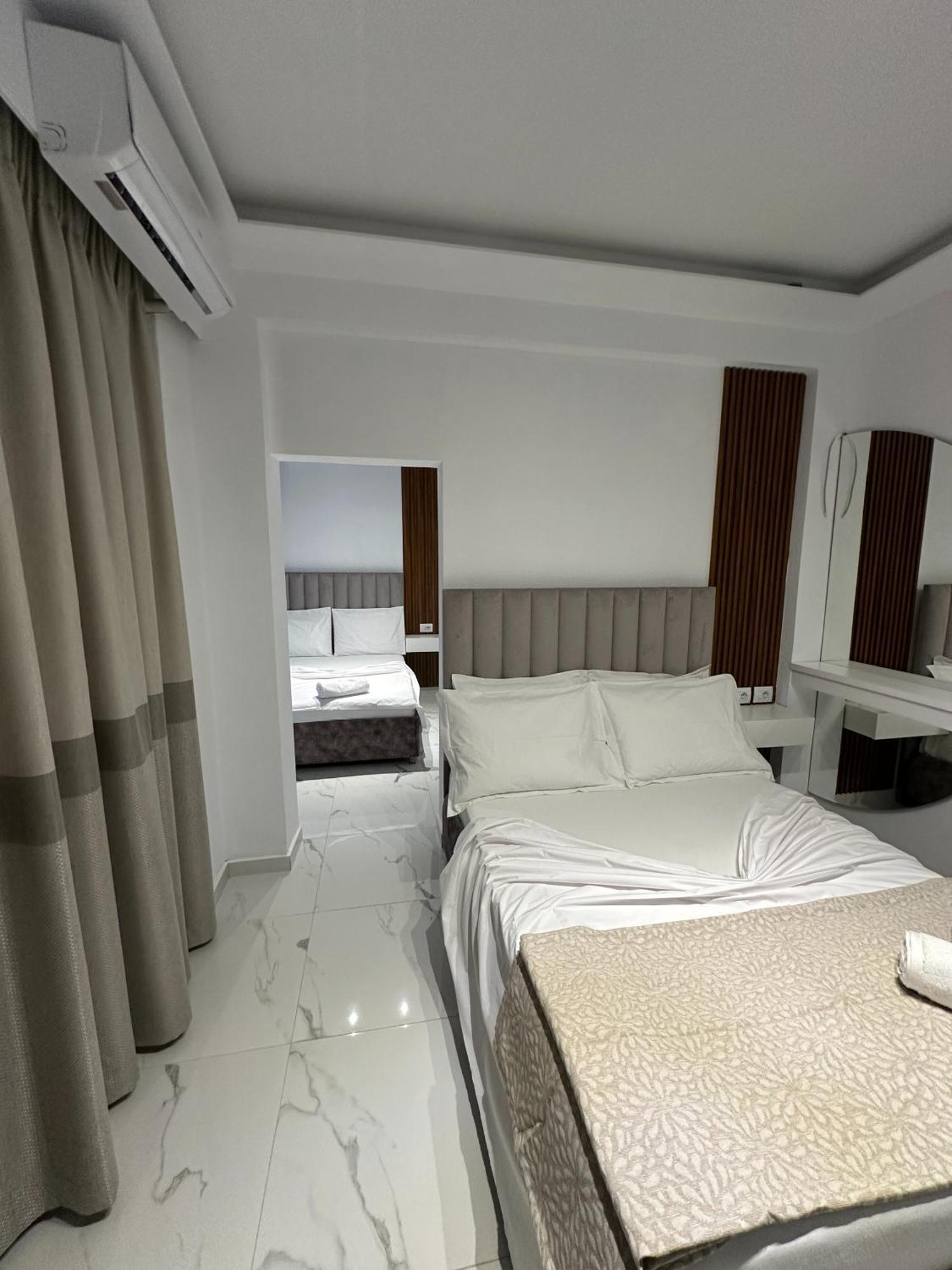 Hotel Elisabet Saranda Zewnętrze zdjęcie