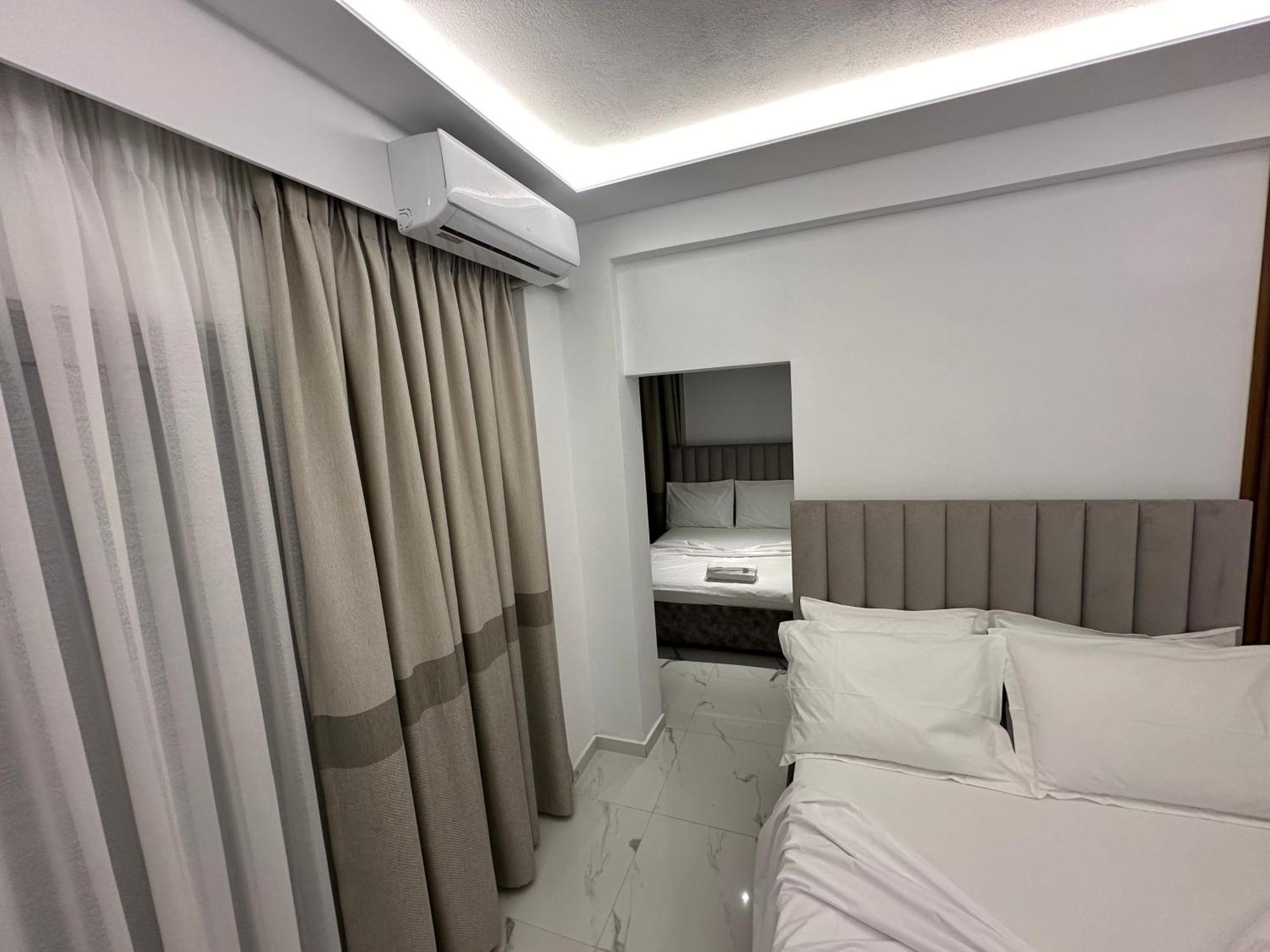 Hotel Elisabet Saranda Zewnętrze zdjęcie